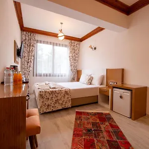 Mandalin Akyaka (Mugla)